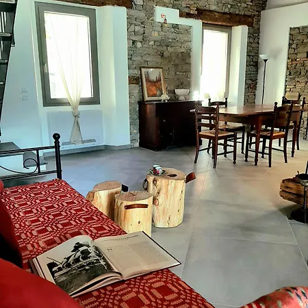 Pietre Di Luce - Design & Comfort
