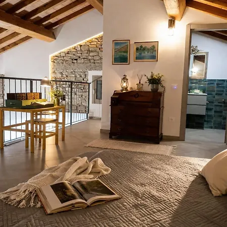 Διαμέρισμα Pietre Di Luce - Design & Comfort