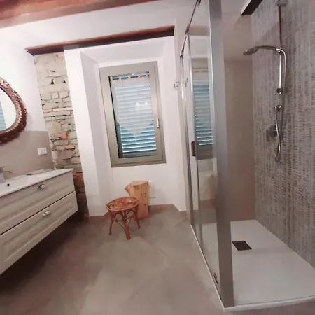 Pietre Di Luce - Design & Comfort Galeata