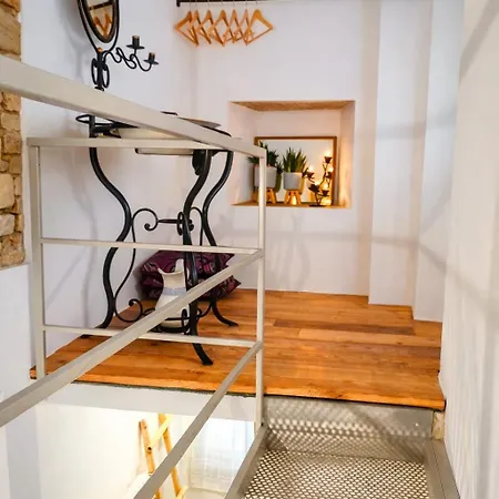 Pietre Di Luce - Design & Comfort Galeata
